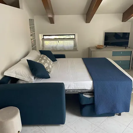 Sun Drop Bed & Breakfast 4*