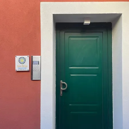 Sun Drop Oda ve Kahvaltı 4*