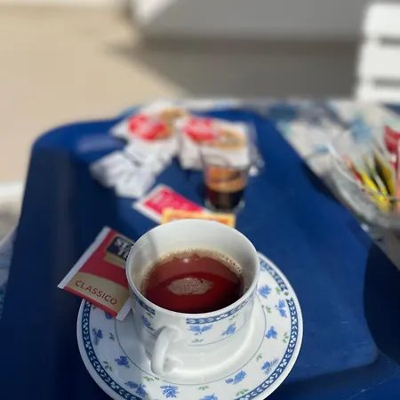 Alojamento de Acomodação e Pequeno-almoço Sun Drop 4*