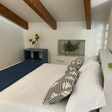 Sun Drop Alojamento de Acomodação e Pequeno-almoço Sorrento