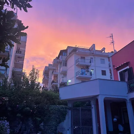 Sun Drop Bed & Breakfast